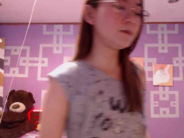 HottieAnne webcam