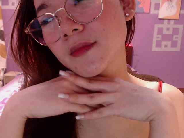 HottieAnne webcam
