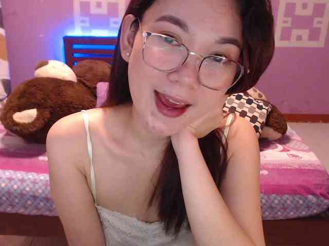 HottieAnne webcam