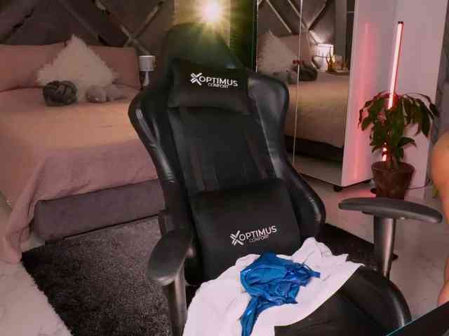 KateOwens webcam