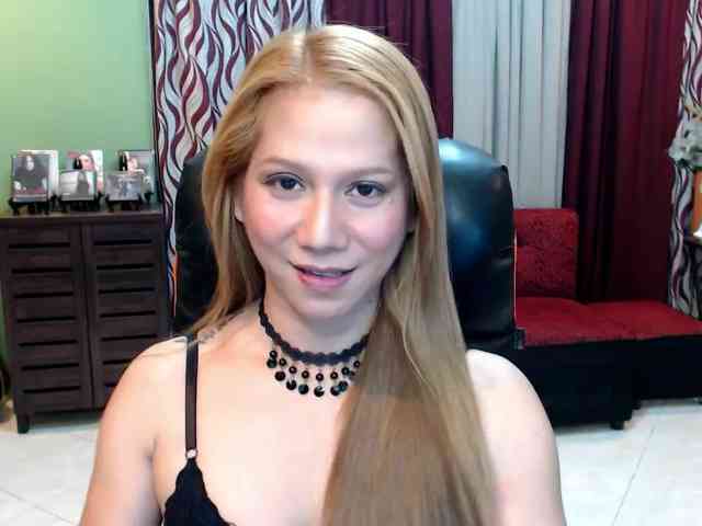 XCUMPOPPERX Live Webcam on BongaCams