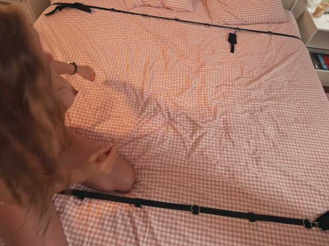 go to chat with HeyBanana