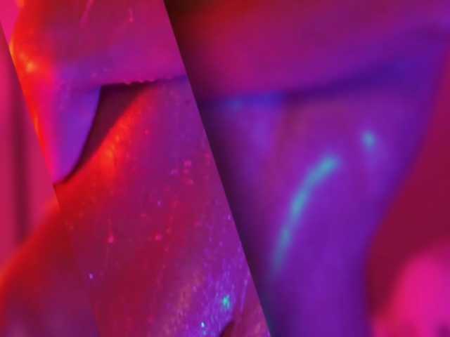 HEYBANANA's BongaCams show and profile