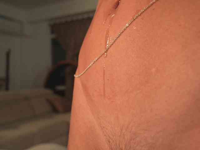 HEYBANANA Live Webcam on BongaCams