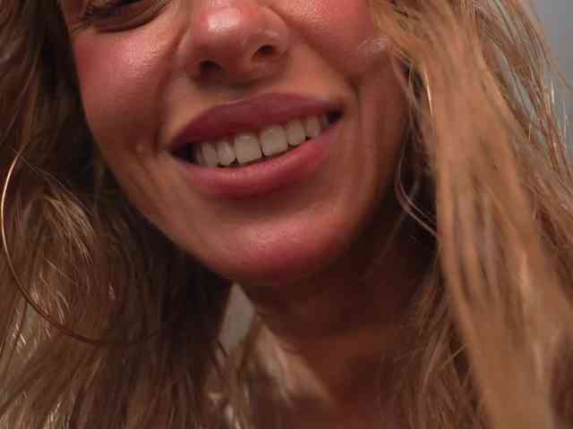 HEYBANANA