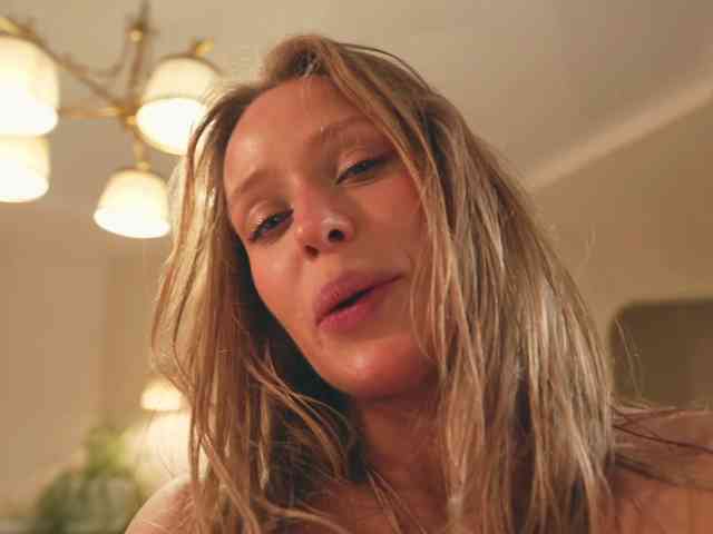 HEYBANANA Live Webcam on BongaCams