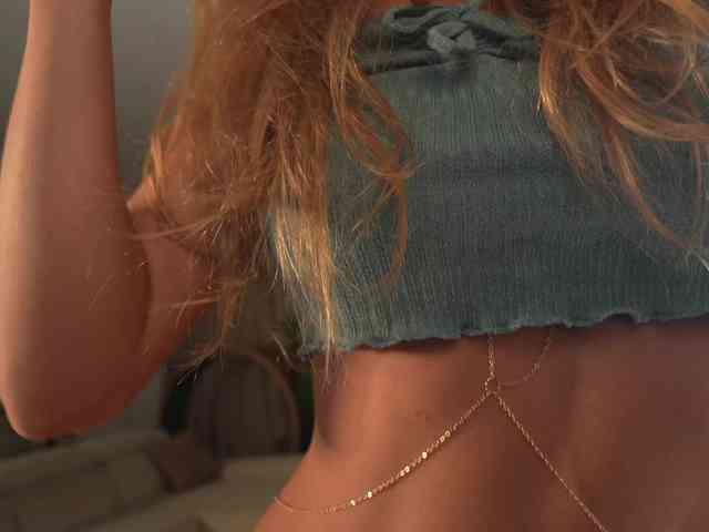 online nude webcam HEYBANANA