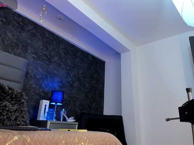 BeshaMoore's BongaCams show and profile