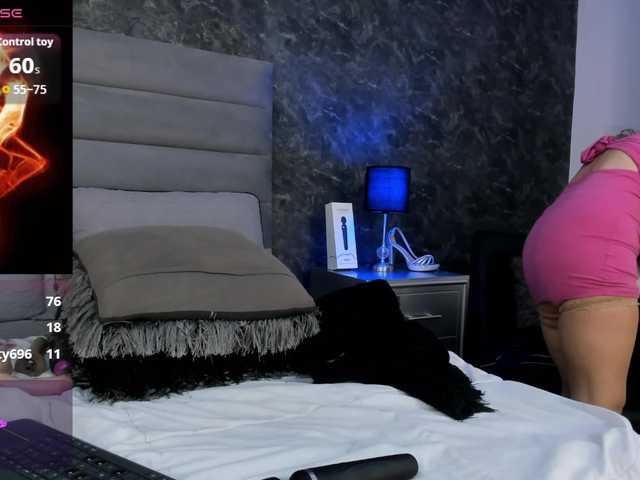 BeshaMoore's BongaCams show and profile