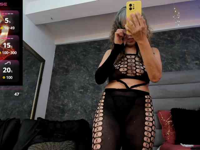 BeshaMoore webcam