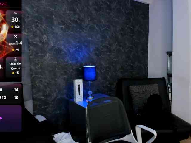 BeshaMoore Live Webcam on BongaCams