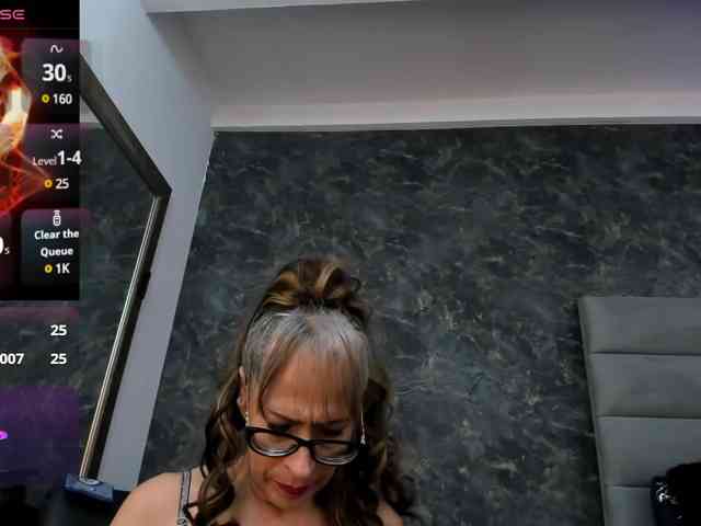 BeshaMoore webcam