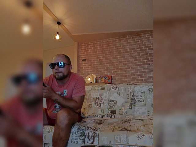 -Pypsiki- on BongaCams