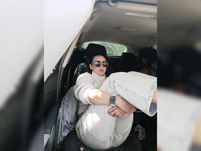 -Pypsiki-'s BongaCams show and profile