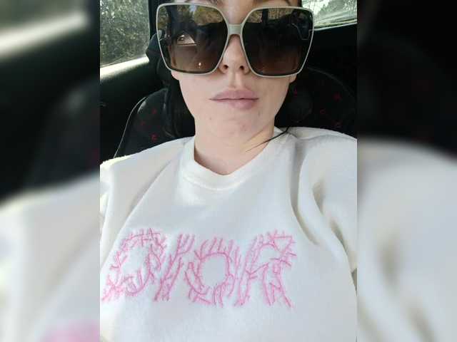 -Pypsiki-'s BongaCams show and profile