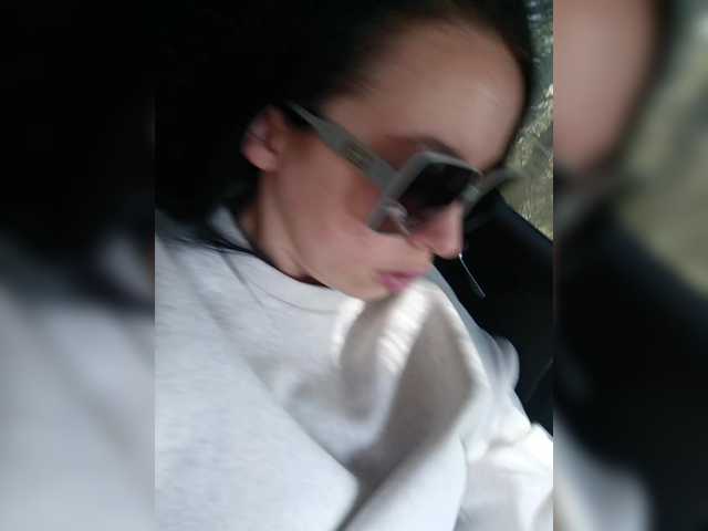 -Pypsiki-'s BongaCams show and profile