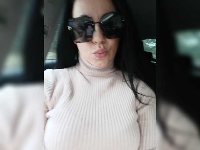 -Pypsiki-'s BongaCams show and profile