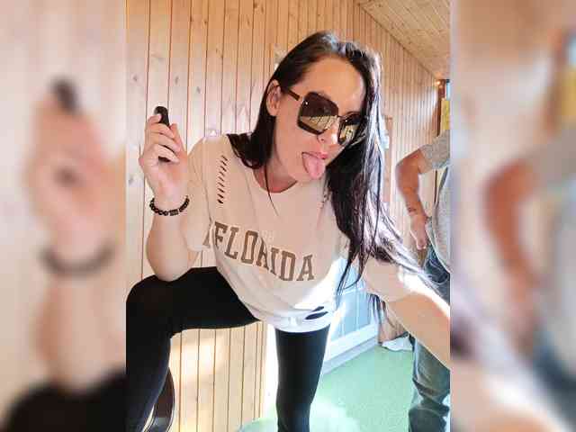 -Pypsiki- Live Webcam on {site_name}