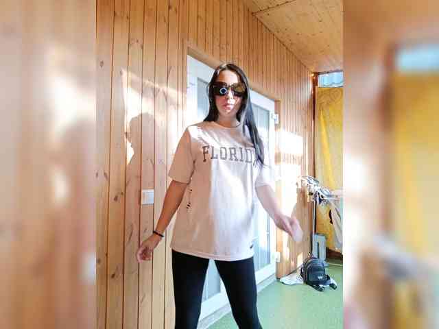 -Pypsiki- Live Webcam on {site_name}