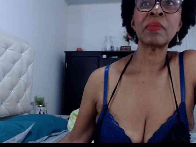 ebonymilf webcam