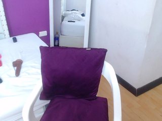 tiny-whore Porn Show