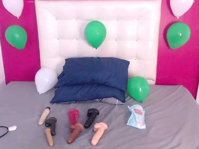 Preview of tiny-whore