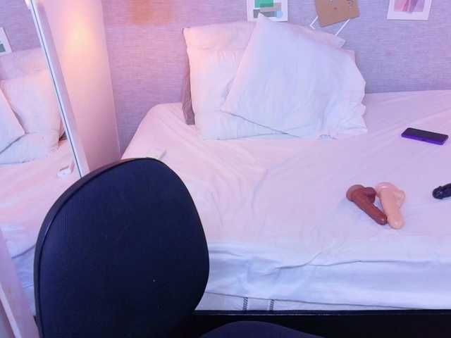 Preview of tiny-whore