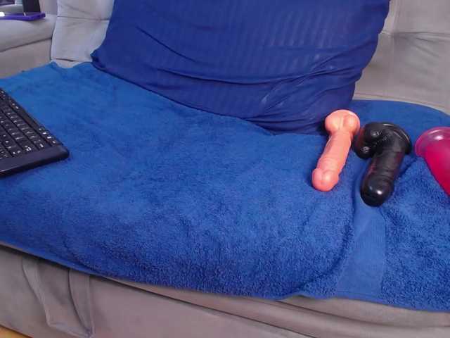 Preview of tiny-whore