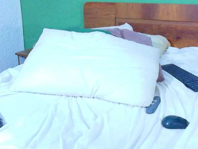 Preview of tiny-whore