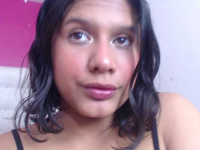 tiny-whore's BongaCams show and profile