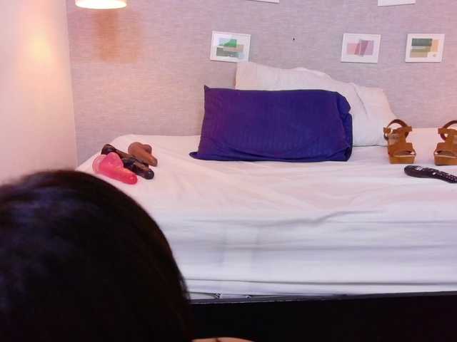 Preview of tiny-whore