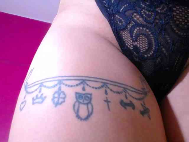 tiny-whore webcam