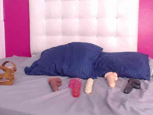 tiny-whore webcam