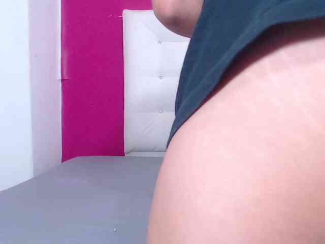 tiny-whore webcam