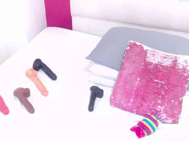 tiny-whore webcam