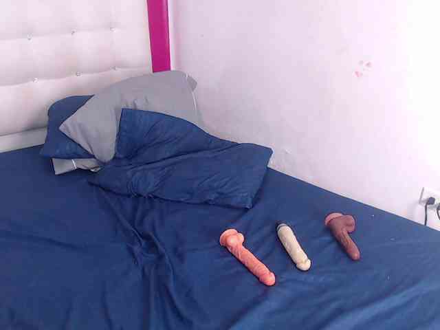 tiny-whore webcam