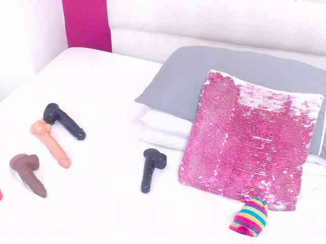 tiny-whore webcam