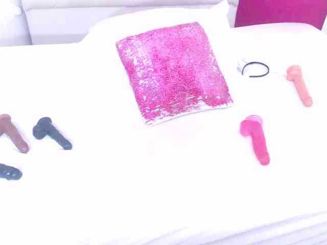 tiny-whore webcam