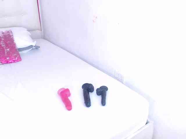 tiny-whore webcam