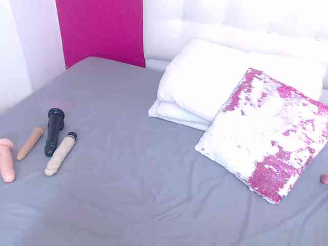 tiny-whore webcam