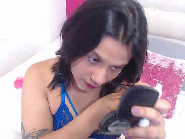 tiny-whore webcam