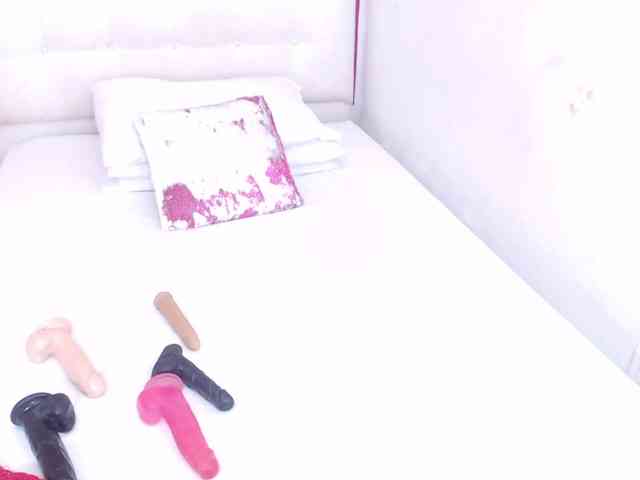 tiny-whore webcam