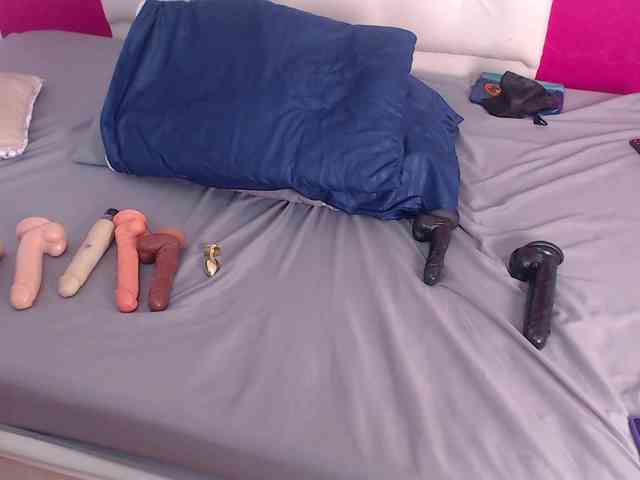 tiny-whore webcam