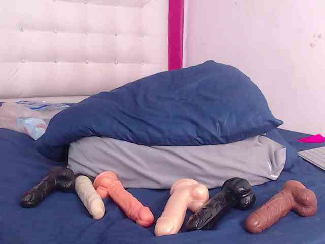 tiny-whore webcam