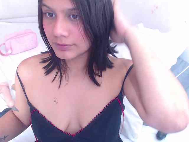 tiny-whore webcam