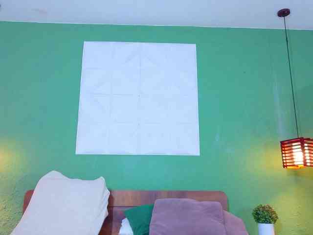 tiny-whore Live Webcam on BongaCams