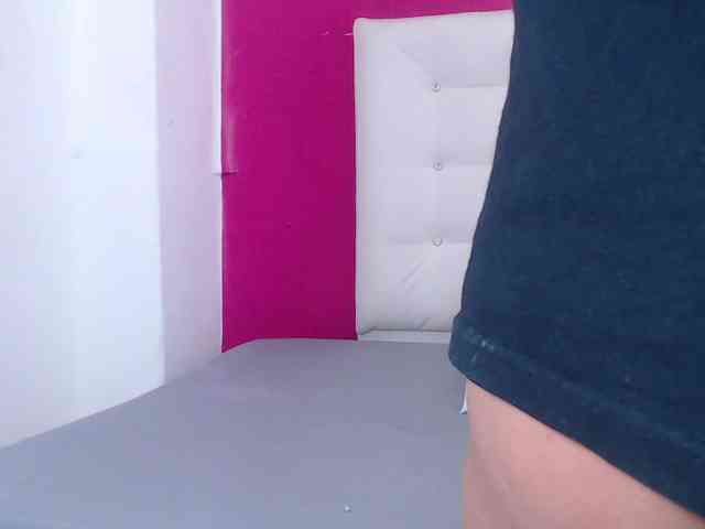 tiny-whore webcam