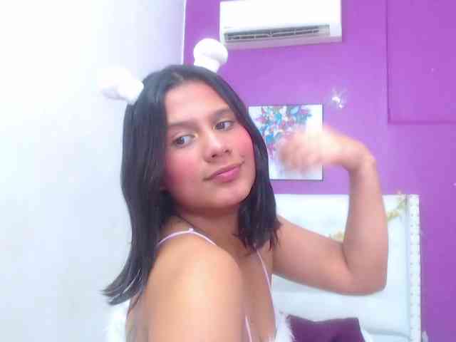 tiny-whore webcam