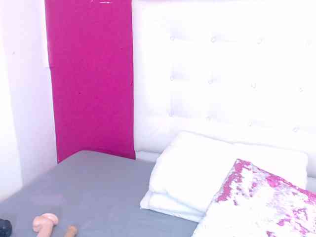 tiny-whore webcam