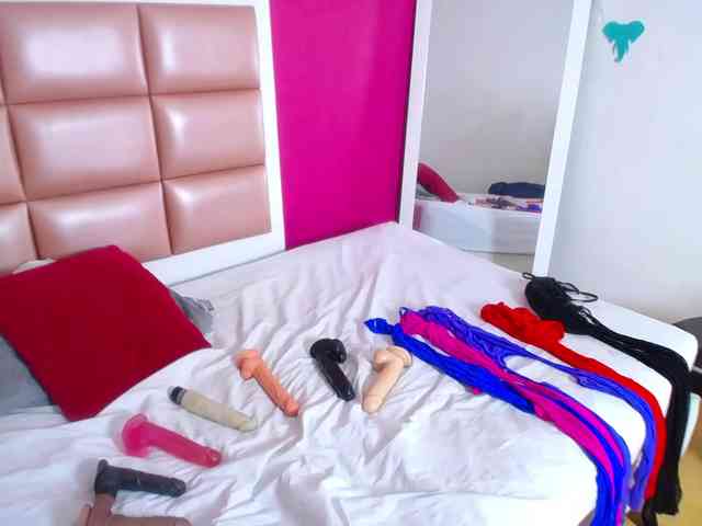 tiny-whore tiny-whore